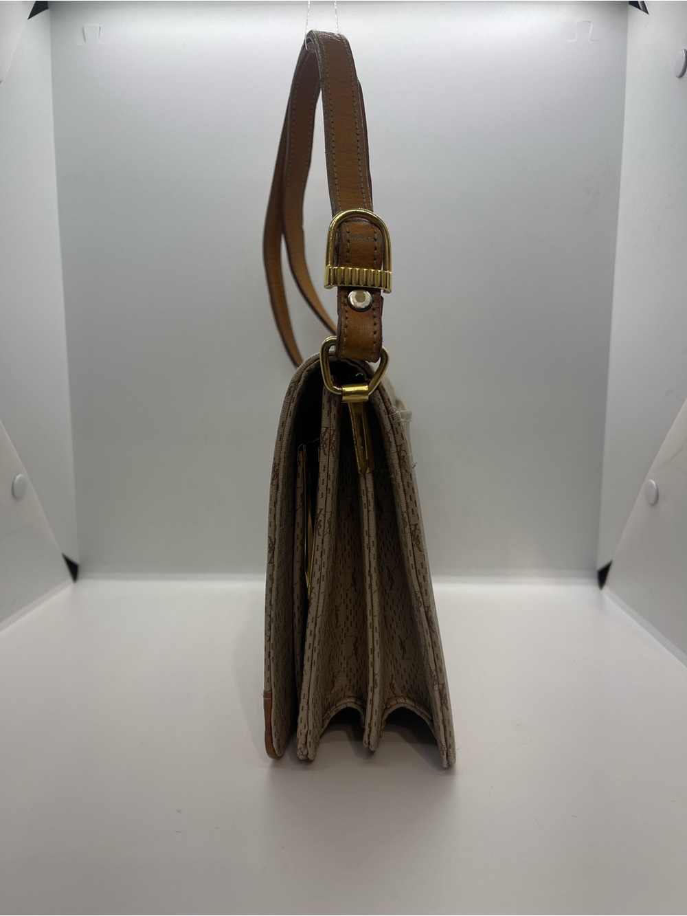 Yves Saint Laurent Beige and Brown Shoulder Bag with Monogram Trim - Picture 5 of 16